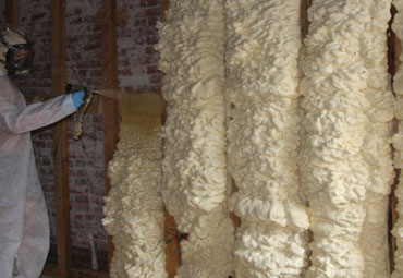 Types of Spray Foam in Milwaukee